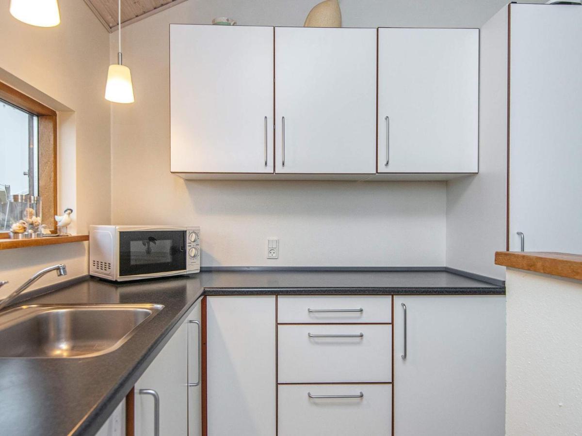 Three-Bedroom Holiday Home In Ulfborg 4 Thorsminde Exterior photo